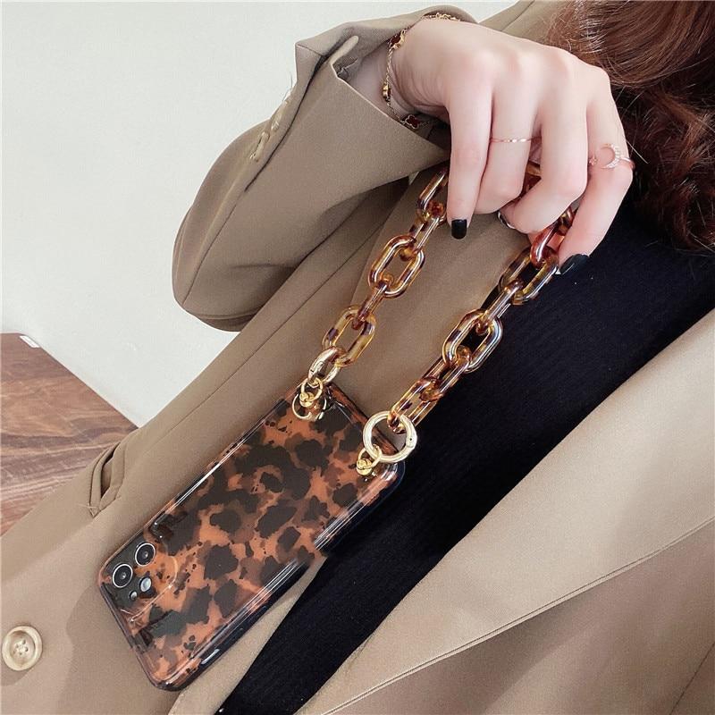 Luxury Leopard Chain Case