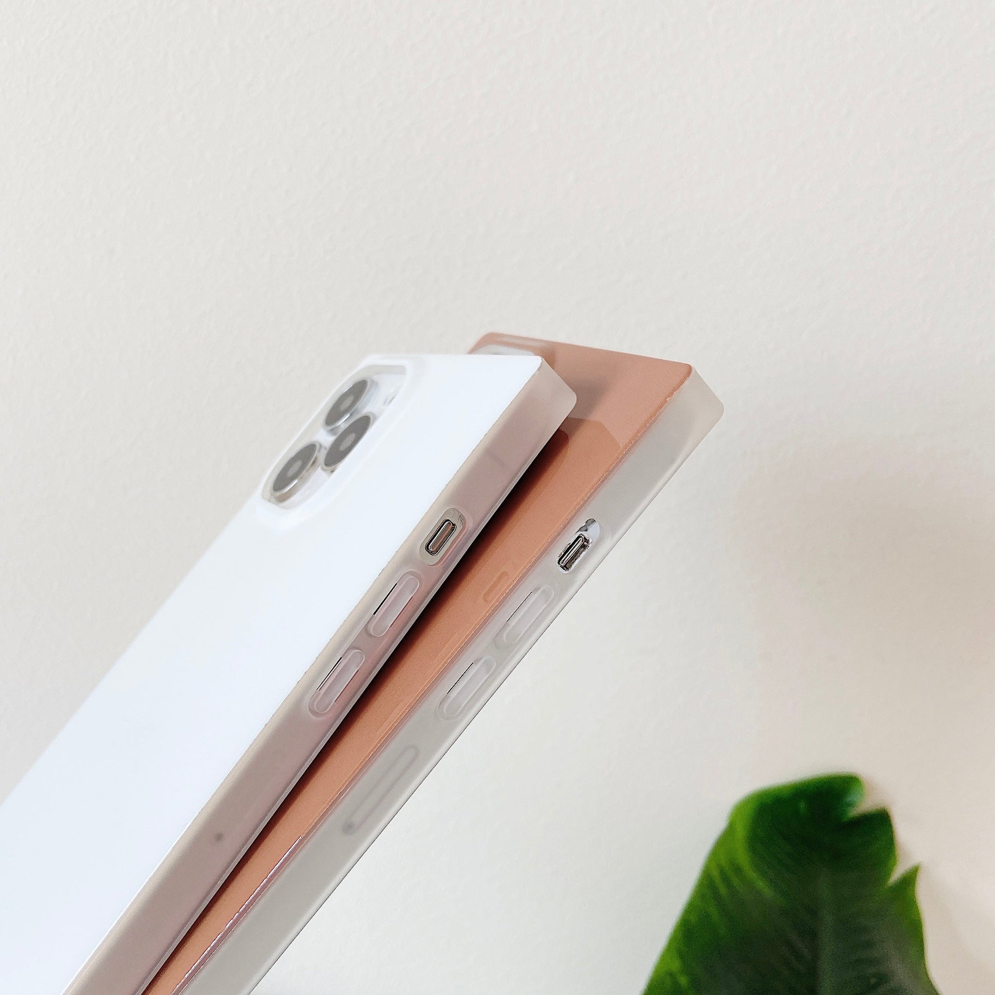 iPhone 13 Pro Max Case Square Neutral Plain Color (Caramel)