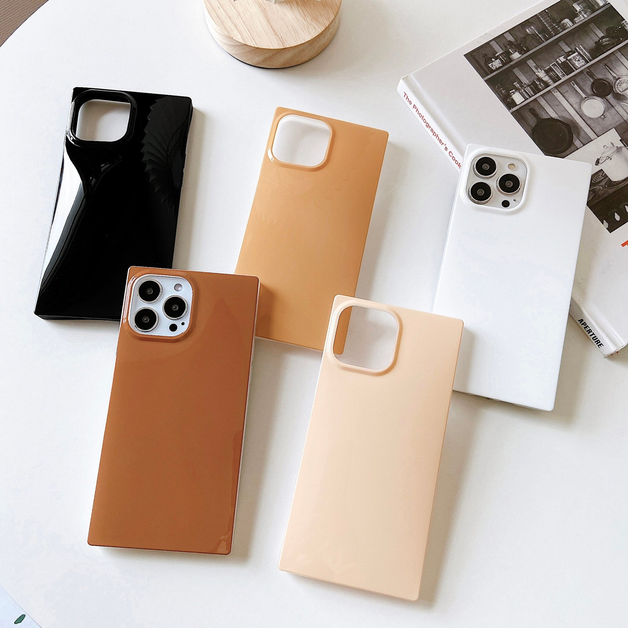 iPhone 13 Case Square Neutral Plain Color (Caramel)