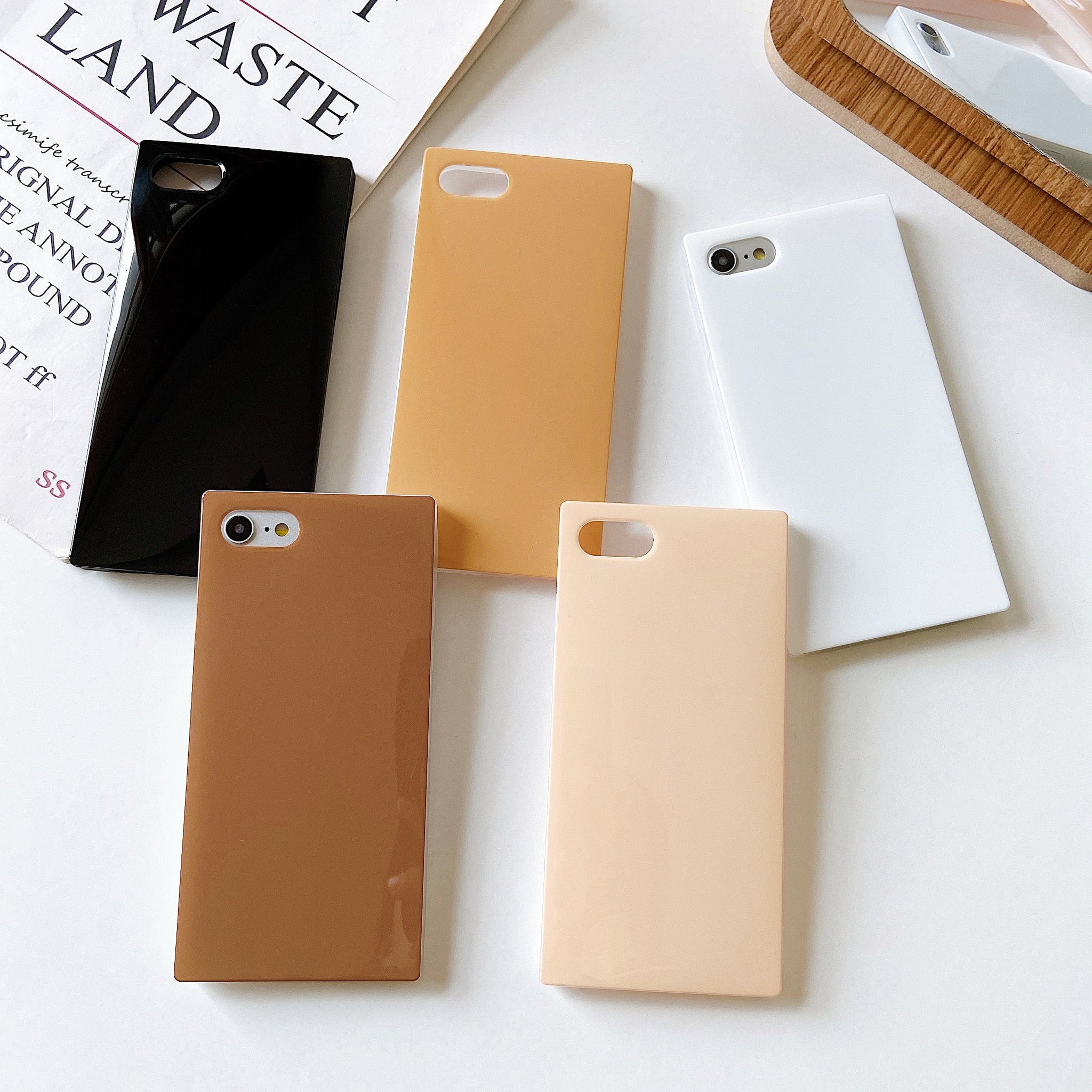 iPhone SE 2022/SE 2020/iPhone 8/7 Case Square Neutral Plain Color (Honey)