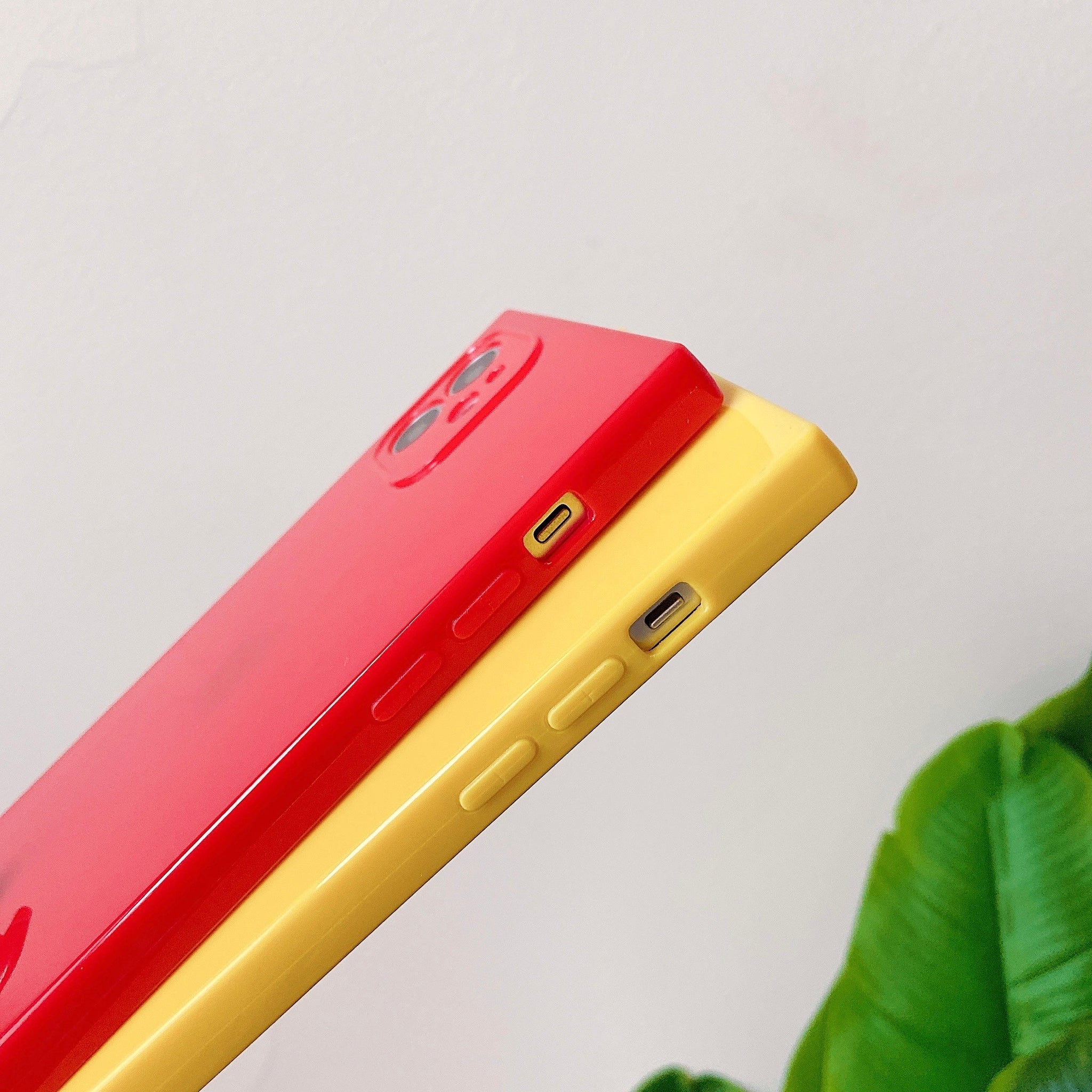 iPhone 12 Pro Case Square Plain Color (Red)