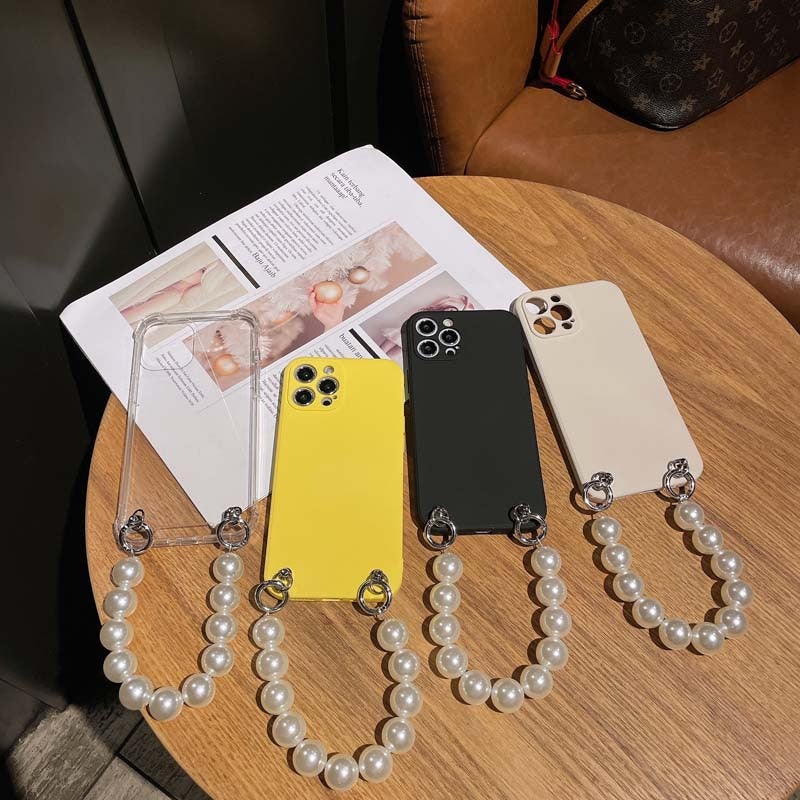 Big Pearl Strap Bracelet Phone Case