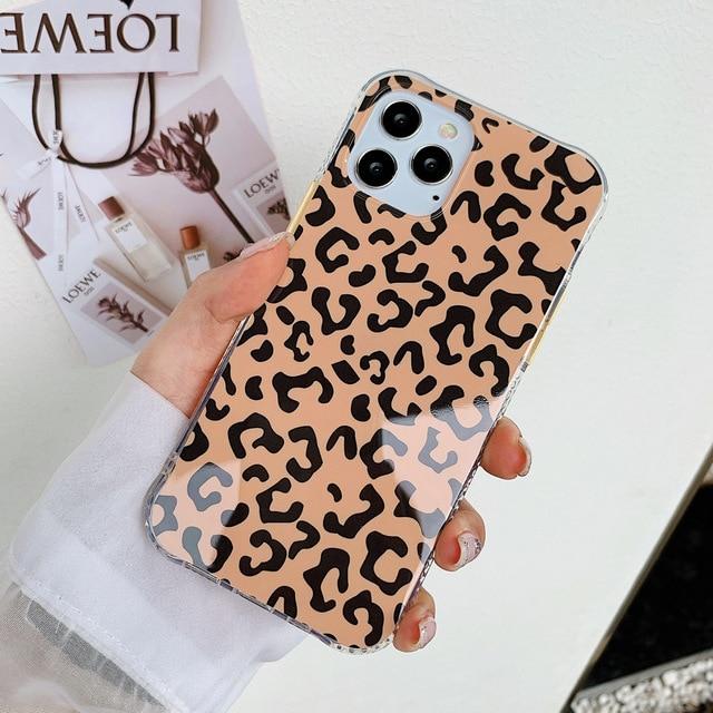 Vintage Leopard Case